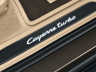 Side Sills Trims in Carbon with Logo, Illuminated. Porsche 958 Cayenne MKIII