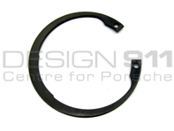 Circlip Thermostat. Porsche 924S / 944 / 968
