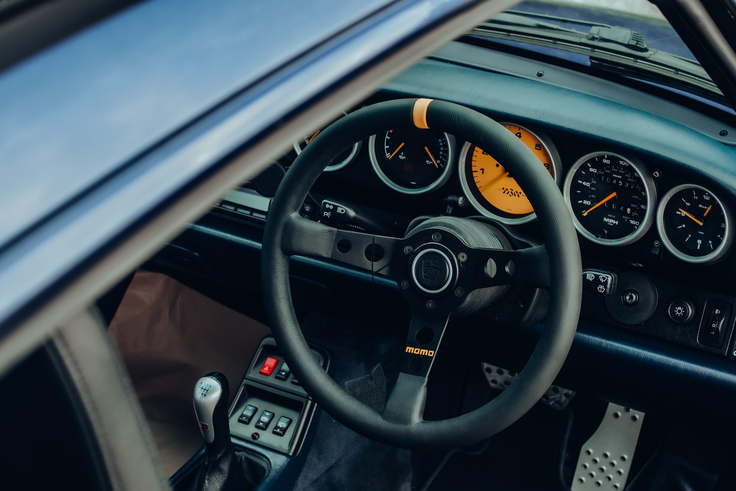 MoMo✩* MOMO Racing Heritage Steering Wheel for Z31 | 1984-1989