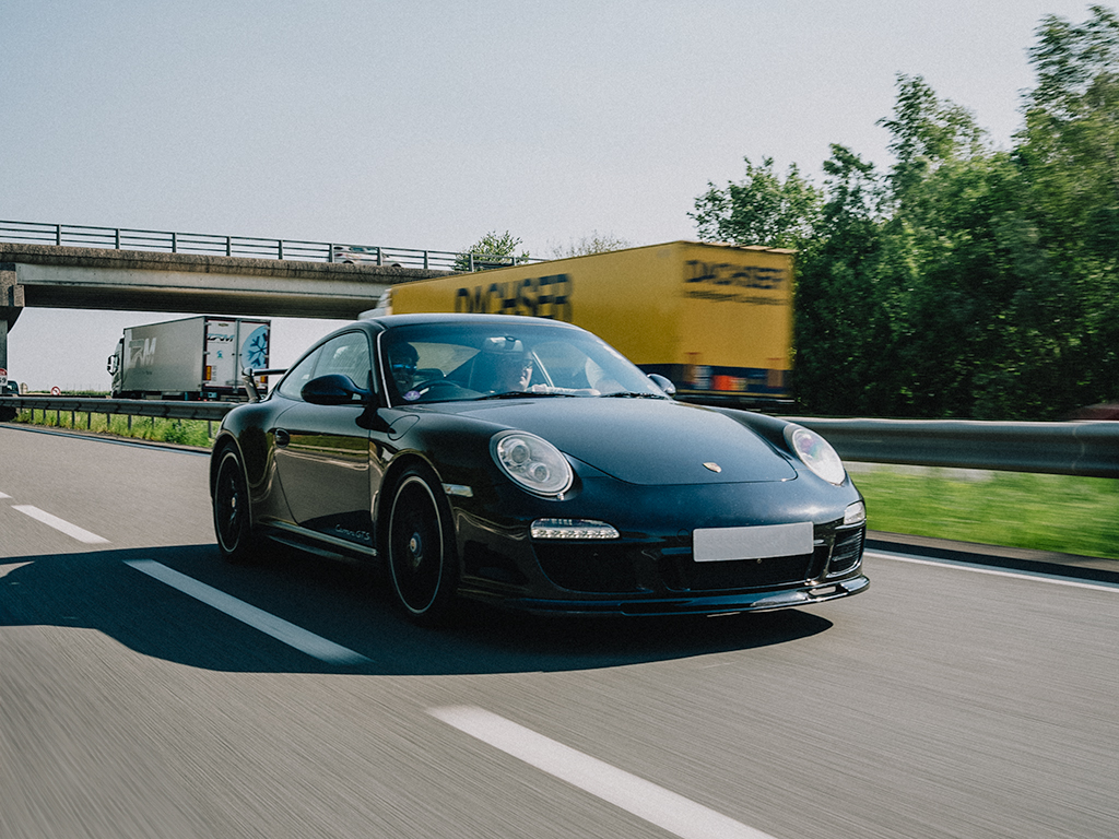 Porsche 997 Carrera GT2, Somewhere on the road in France