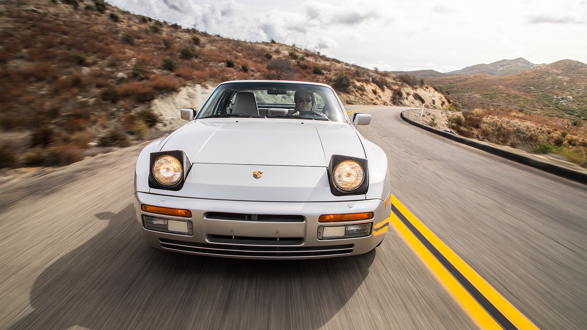 Porsche 944 Driving