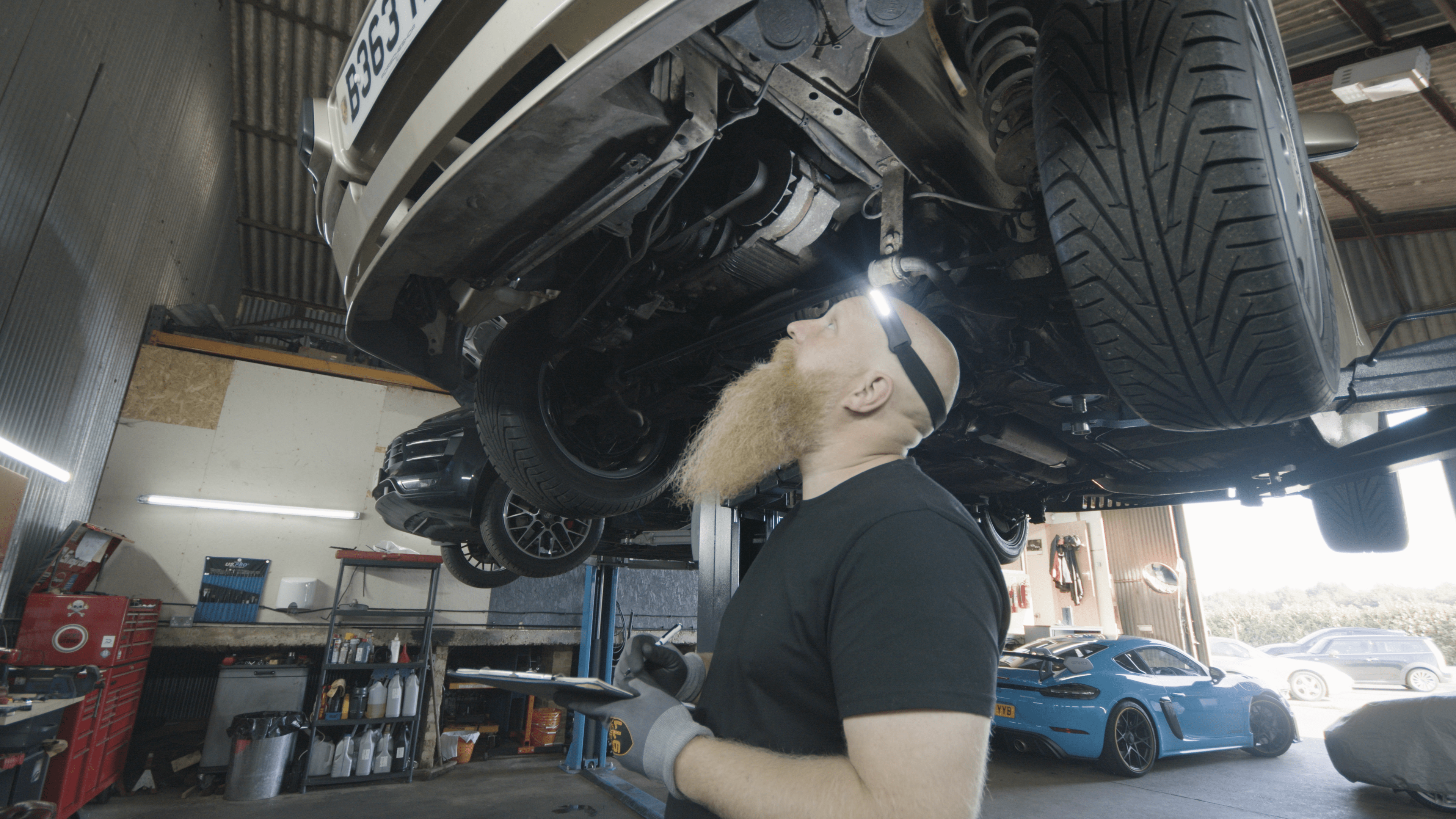 Racing Roots: James’s Path from the Track to Workshop | Design911 Articles