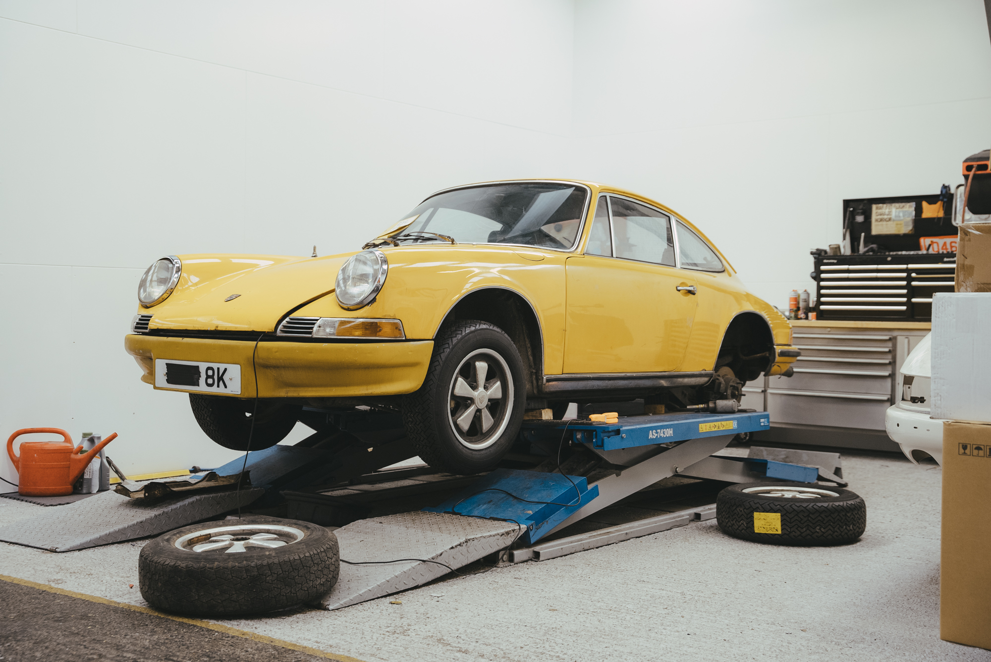 Recommissioning a Classic: The Story of a 1972 Porsche 911E Sportomatic
