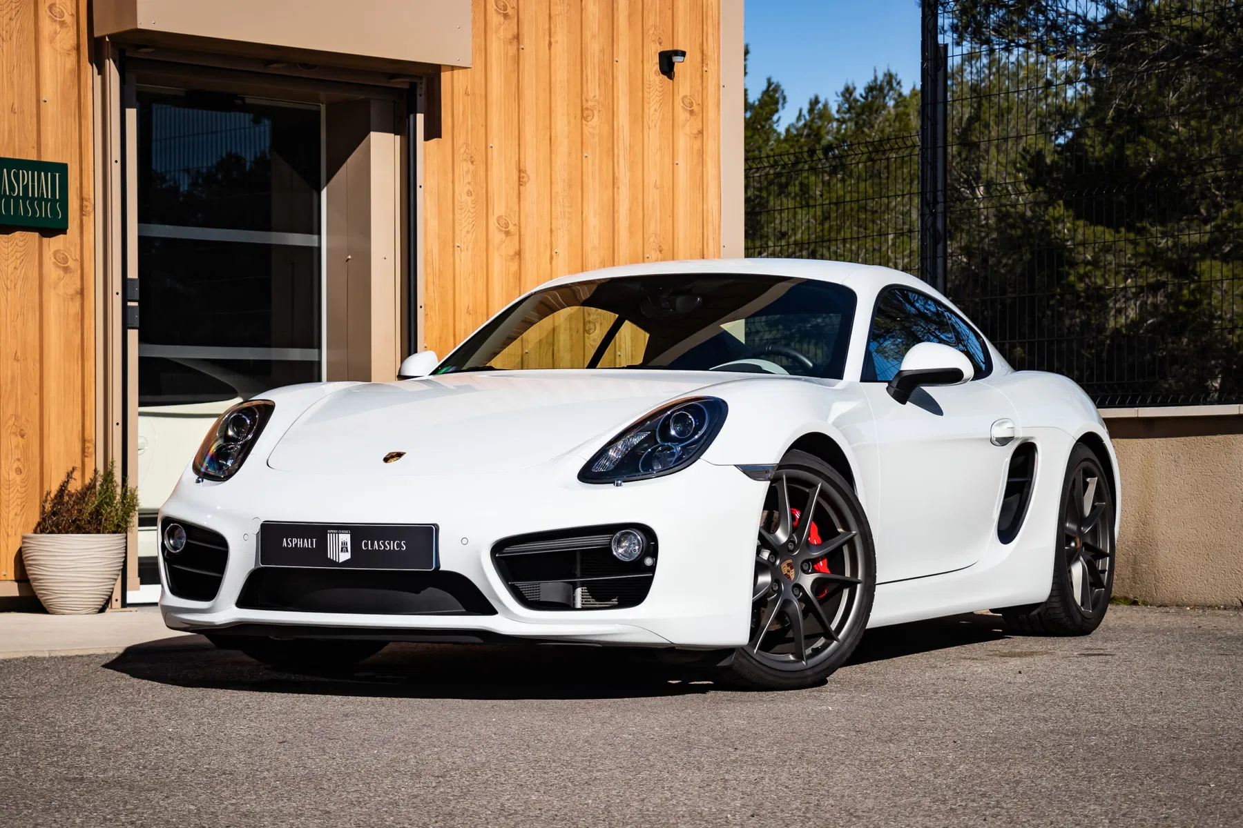 Porsche <yoastmark class=