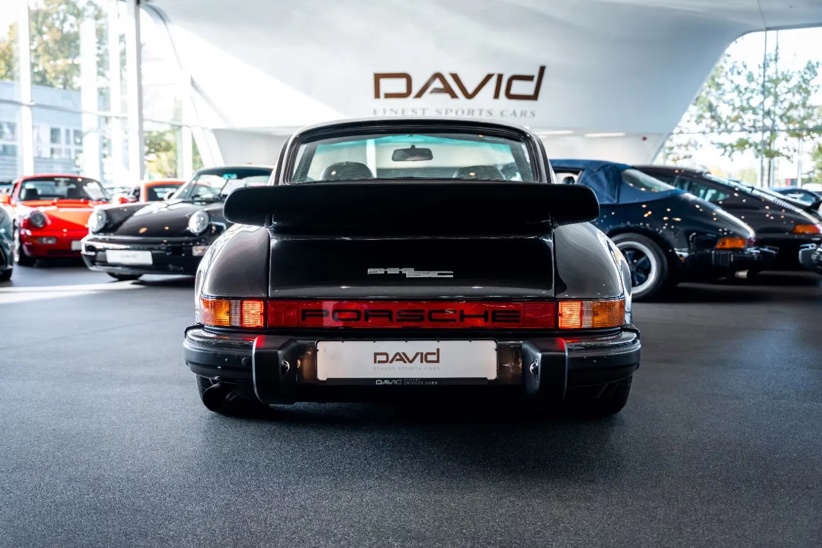 https://www.elferspot.com/en/car/porsche-911-sc-1980-5464128/