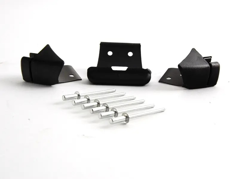 1 set of securing parts. This part number is no longer available 98656132300