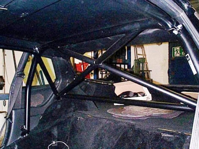 Buy Porsche 944 Turbo 2.5L 8V 198588 Roll Cages Design 911