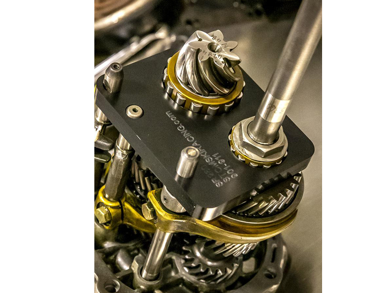 Rear main oil seal fitting tool for Porsche Boxster and 911 M96/M97