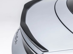 Rear decklid spoiler in carbon fibre. Porsche Taycan turbo / turbo S