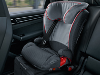 Porsche Plus Child Seat for children 3.5 Years to 12 Years (body weight: 15 to 36 kg). - 95504480590, 95504480290, 95504480599, 95504480590, 95504480619