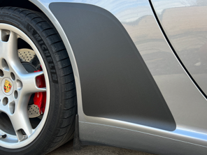 MagnaFin Magnetic Stone Guards. Porsche 997 C2 / C2S / C4 / C4S / Targa / GTS / GT3 2005-12 - 99750482501, 99750482601, 99750482502, 99750482602, 99750482504, 99750482604, 99750482506, 99750482606 - MF997DBHE, MF997CFHE