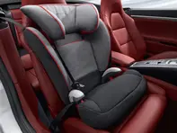 Porsche Plus Child Seat for children 3.5 Years to 12 Years (body weight: 15 to 36 kg). - 95504480296, 95504480596, 95504480598, 95504480618, 971044053