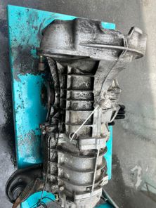 Porsche 911 5 speed gearbox 915 with oil cooler 1984-86