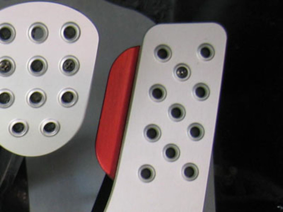 Rennline throttle pedal extension. PE4445HTBLACK Design 911