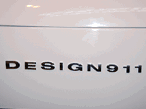 D E S I G N  9 1 1 - Badge logo in Chrome