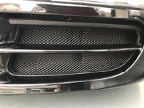 Front bumper side grille wire mesh kit. Porsche 997 Gen 1