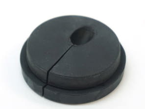 Speedo cable seal. Porsche 911 - 90174129300