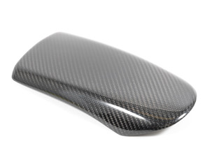 Rennline centre console arm rest carbon fibre. Porsche 986 Boxster / 996 - 99655215502A10, 99655215502C50, 99655215502S30, 99655215504A18, 99655215504C18, 99655215504S18, 99655215504G18, 99655215504B18, 99655215504A12, 99655215504C52, 99655215504S32, 99655215504G12, 99655215504J32, 99655215503A11, 99655215503C51, 99655215503S31, 99655215503J31, 99655215503M31, 99655215503G1199655215503D12, 99655215503T12, 99655215503P12, 99655296500VRK, 99655296500C51, 99655296500S31, 99655296500G11, 99655296500J31, 99655296500M31, 99655296500D12, 99655296500T12, 99655296500P12