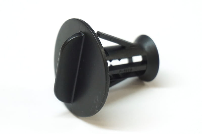 Plastic nut for boot trim. Porsche 987 / 997 - 99904900640