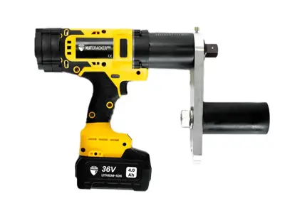 Electric Centerlock Torque Tool. - NUTCRACKERPRO