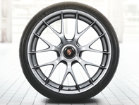 20'/21' 918 Spyder magnesium wheels & summer tyres Original Porsche - 91804460006