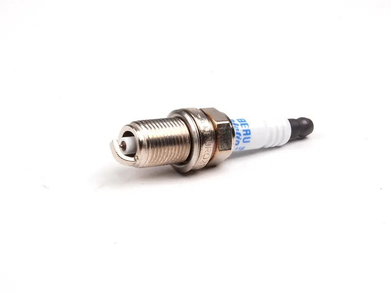thumbnail image 2 of Bosch FGR-6-KQE Spark Plug Set Of 8 For Porsche Cayenne S - Replaces 99917021890, 101000054AD 2 of 6