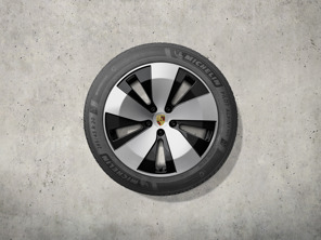 20' Macan winter wheel-and-tyre set, high gloss black. Porsche Macan-e - 95C044600A