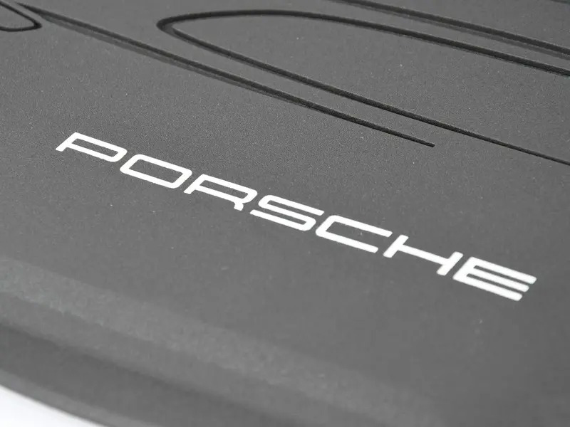 Porsche Macan RHD Rubber Floor Mats 95B04480031 95B04480043OP1