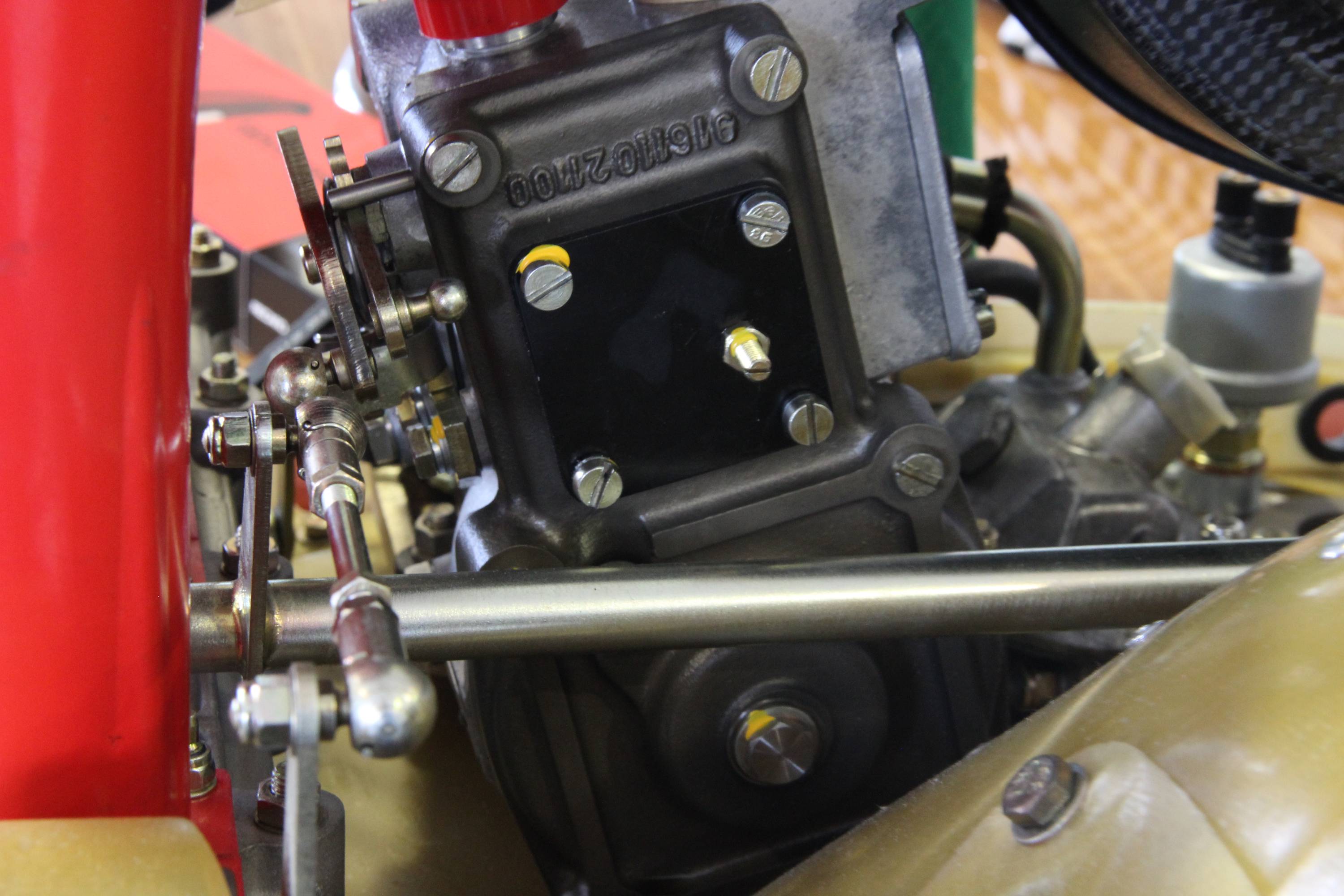 Fuel pump cover MFI. Porsche 911 RSR 91111025400/1 Design 911