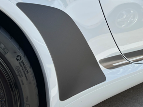 MagnaFin Magnetic Stone Guards. Porsche 991 Carrera T  2018-19 - 99150483502, 99150483602, 99150483505, 99150483605 - MF991NB CF HE, MF991NB DB HE