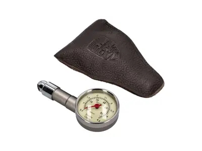 “Porsche Classic” tyre pressure gauge with leather case. Porsche 911 / 964 / 993 / 924 / 944 / 928 - 91172220200