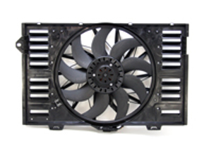 Water radiator air duct with fan. Porsche 970 Panamera