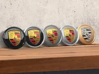Wheel Caps in Black (Silk Finish) With Coloured Porsche Crest For Porsche Taycan - 9J1073000J