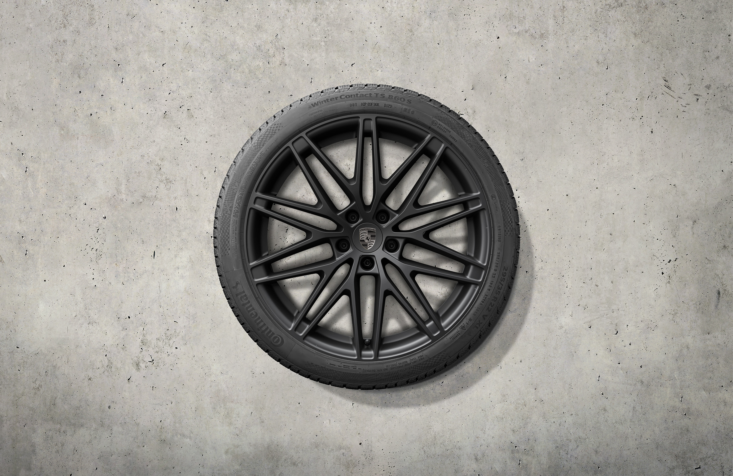 22' RS Spyder design winter wheel-and-tyre set, platinum silver. Porsche Macan-e - 95C044600L