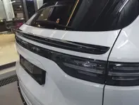 TechArt tailgate rear spoiler panel. Porsche 9YA Cayenne / S / E-Hybrid / turbo - 09Y.100.700.009 - 09Y.100.700.009