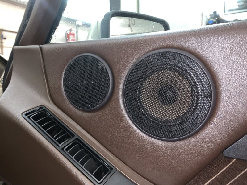 Door speaker grille repair set. Porsche 928 1983 onwards 92864542900/