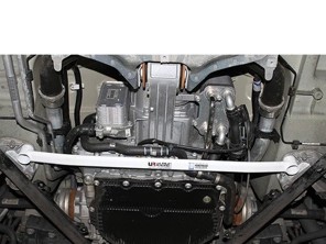 Rear lower strut brace. Porsche 981 Cayman